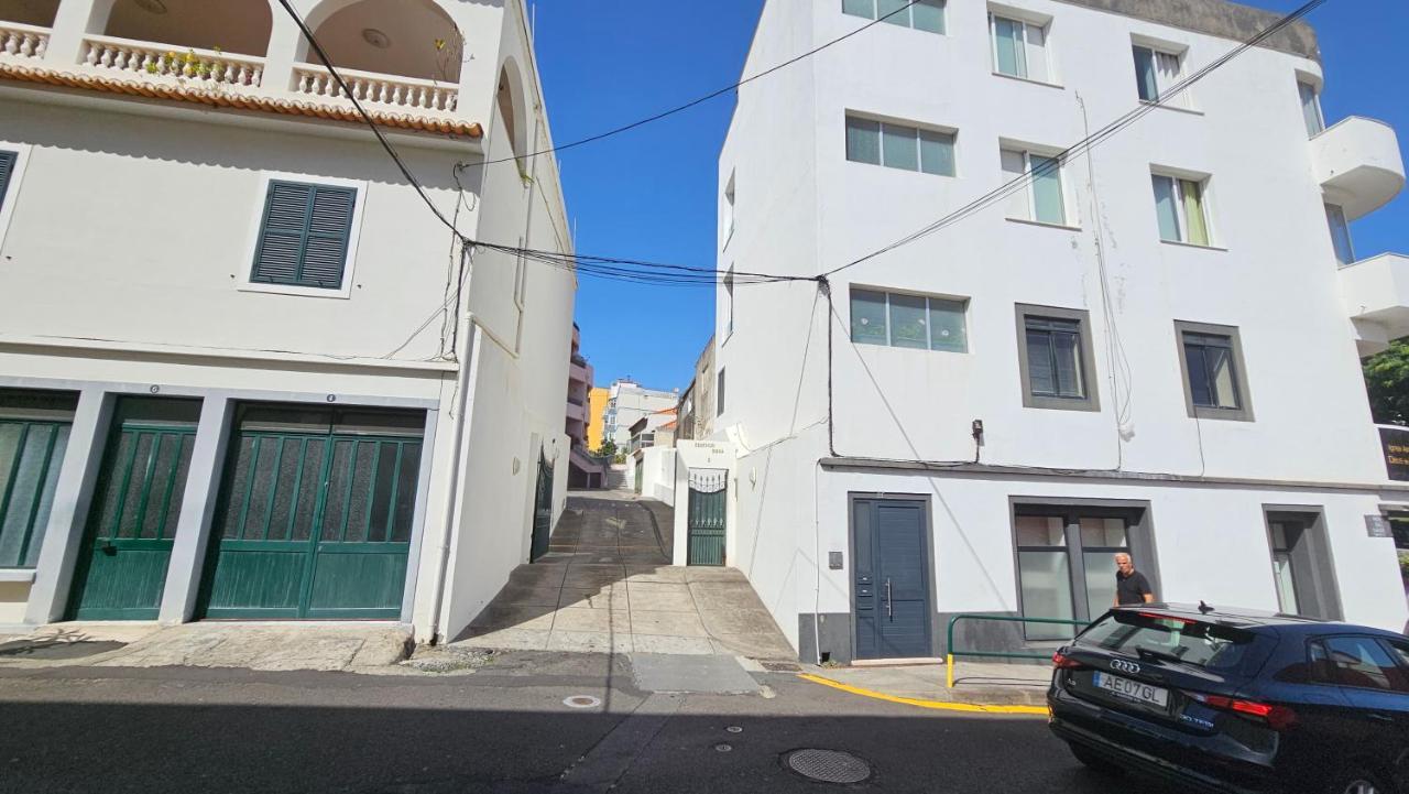 Garden And Seaview Apartment - Free Parking Фуншал Экстерьер фото